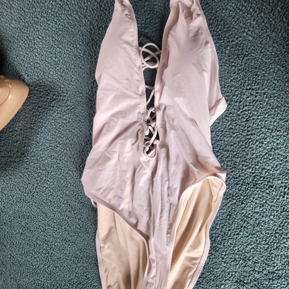 One Piece Swimsuit - Picture 3 of 6